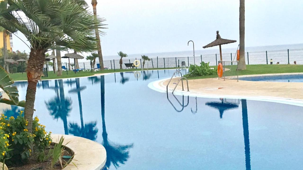 Mi Capricho 9A Beachfront- Apartment With Sea View - Costa Del Sol Ситио-де-Калаонда Экстерьер фото